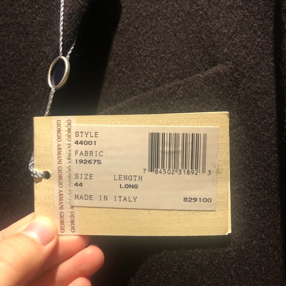 Giorgio Armani mens sport coat - Picture 5 of 5